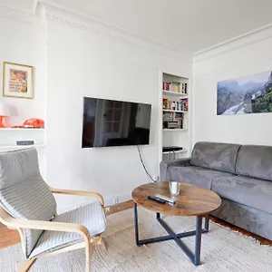 Lucent - Welkeys Apartment