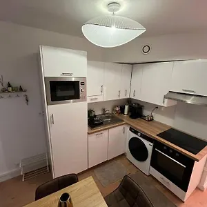 Apartment 18 - Rive Gauche