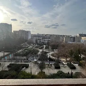 A Montmartre Sacre Coeur Apartment Paris