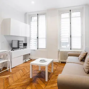 Appartement Luxe Montaigne *