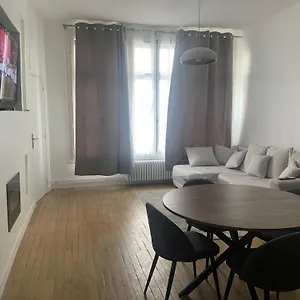 Apartment Two-bed - Saint-lazare *