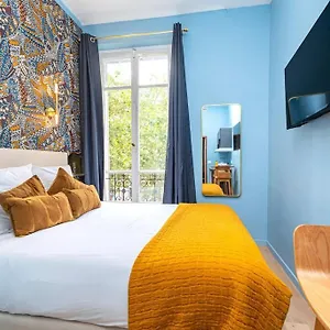 Apartment Petit Proche Arc De Triomphe Paris