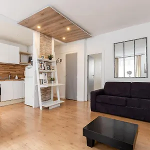 Eiffel Tower & Champ De Mars - Cityapartmentstay Apartment *