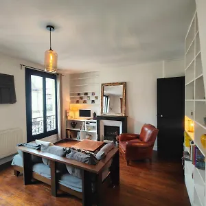 Beau 3 Pieces Au Pied De Montmartre Apartment Paris
