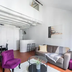 Apartment Joli Duplex Au Coeur Du Marais Paris
