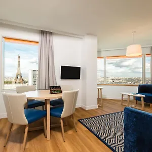 Adagio Centre Tour Eiffel Apart-hotel 4*