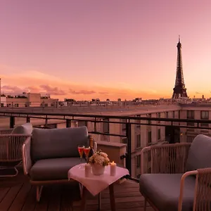 Hotel Du Collectionneur 5*