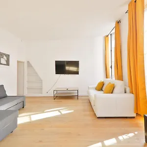 Apartment Mezzanine Quartier Chatelet Les Halles 4 Free Netflix