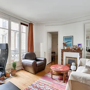 Confort Moderne Pres Montmartre Apartment Paris