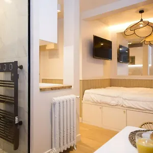 Fonctionnel Et Moderne Place Clichy - 2p - Flat-guest