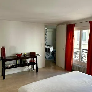 Montorgueil Apartment Paris