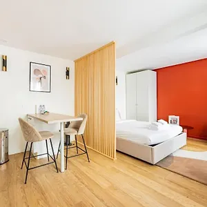 11#studio 2 Pers#bon Marche#st Germain#paris 6 * Paris
