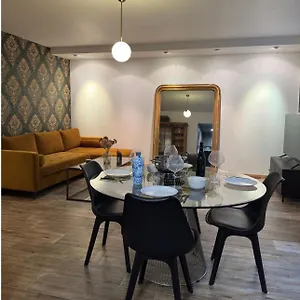 Apartment Terrasse Dans Le 13eme Arrondissement *