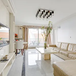 Sacha, Elegance Et Confort Au Coeur De Apartment