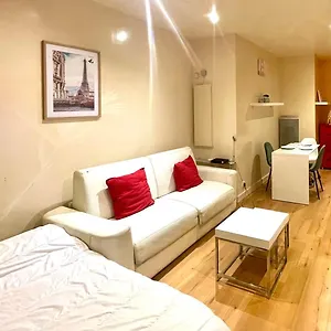 Champs Elysees Malesherbes Apartment *