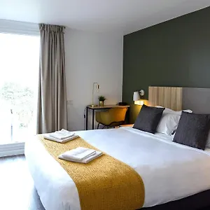 Hotel In 13 Parijs