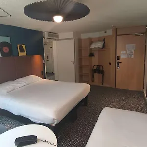 Hotel Ibis Brancion Parc Des Expositions 15ème