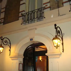 Hotell Le Vingt 2*