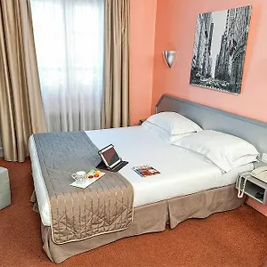 Jean Gabriel Montmartre Hotel Paris