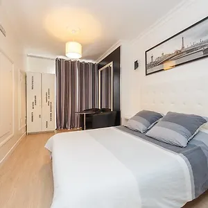 Apartament Home In Paris *