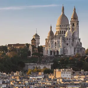 Abbesses Montmartre Apartment *