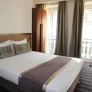Art 3* París