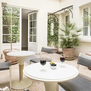 Hotel Acacias Etoile 3*