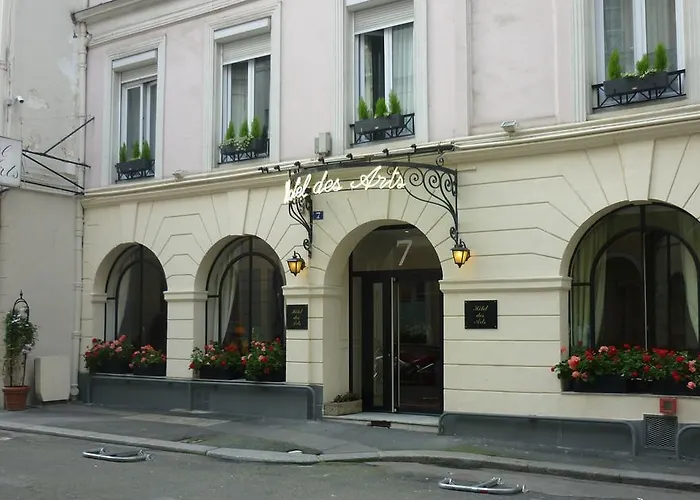 Фото Hotel Des Arts - Cite Bergere Париж