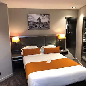 Western Empire Elysees 3* París