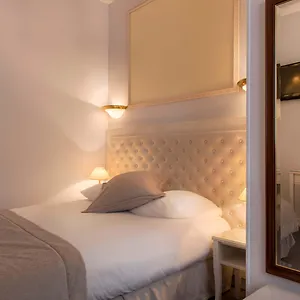 Princesse Caroline 3* Paris