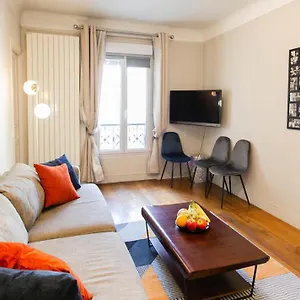 Le Marais Republique Appartement Paris