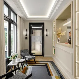 Apart Otel Black Door Paris