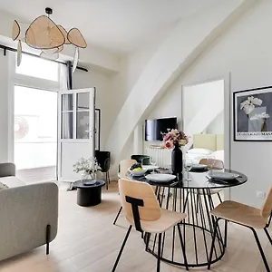 Magnificent - 2br-6p - Eiffel Tower * Paris