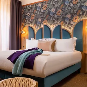 Otel Jardin De Cluny