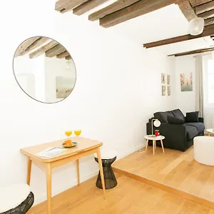 Le Marais & Pont Marie - Apartment