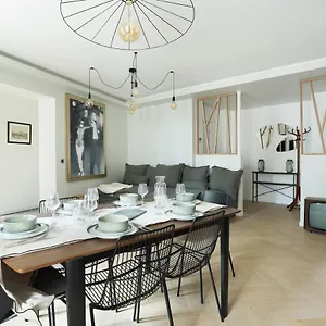 Saint Germain Des Pres By Prestige * Paris