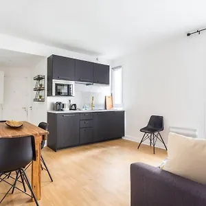 Passage Lemoine 1 Cosy 4p-1br Apartment Paris