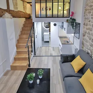 New Modern Saint Germain Latin Quarter Bed & Breakfast *