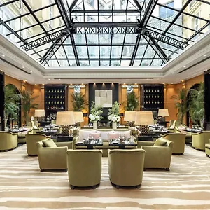 Hyatt Madeleine
