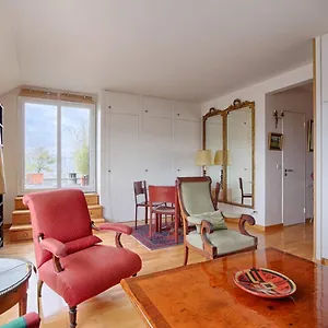 Residor - Beautiful, Bright 4p Paris