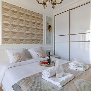 Apartment 658 Estelle - Luxury Paris