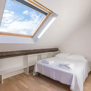Amazing Location Only 3 Minutes From Luxembourg Gargens Apartment