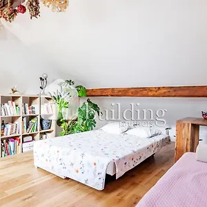 Master And Kids Bdrs Separated From Rest Of The House Homestay Paris
