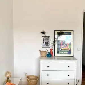 Chambre Tout Confort, Spacieuse, Calme Et Lumineuse Avec Balcon Homestay