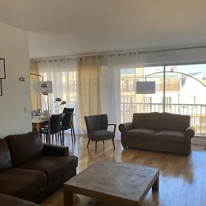 Le 7eme Ciel Apartment Paris