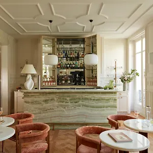 Le 5 Particulier 4* Neuilly-sur-Seine