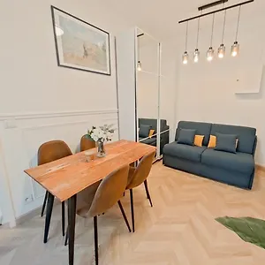 Gare De Lyon Apartment Paris