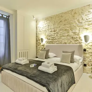 Beautiful Studio 2p Eiffel Tower Rue Du Commerce Apartment Paris