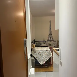 Independant Coeur 13eme Apartment