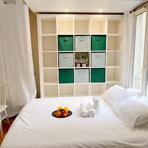 Apartment Poetic - Cozy In 2nd Paris